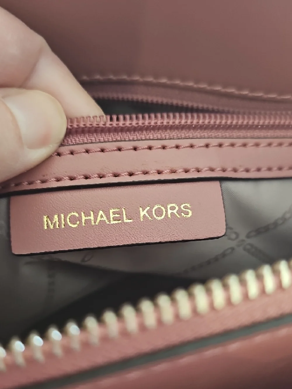 Michael Kors Marilyn Rose Pink Saffiano Leather Satchel with Gold Hardware - Picture 12 of 13